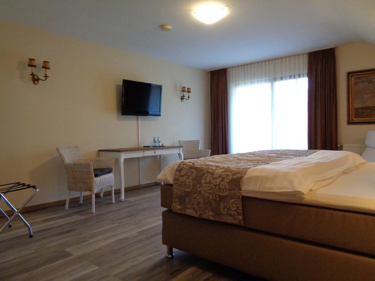 Hotel Garni Eichhornkobel Fassberg ภายนอก รูปภาพ