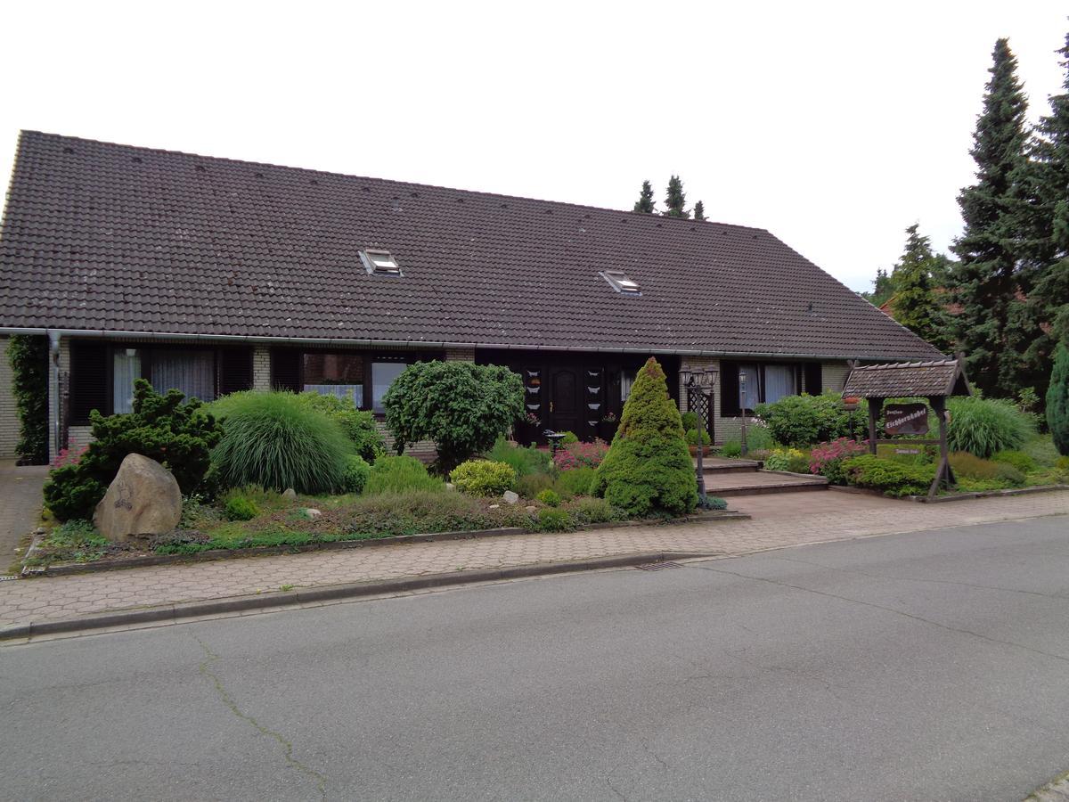 Hotel Garni Eichhornkobel Fassberg ภายนอก รูปภาพ