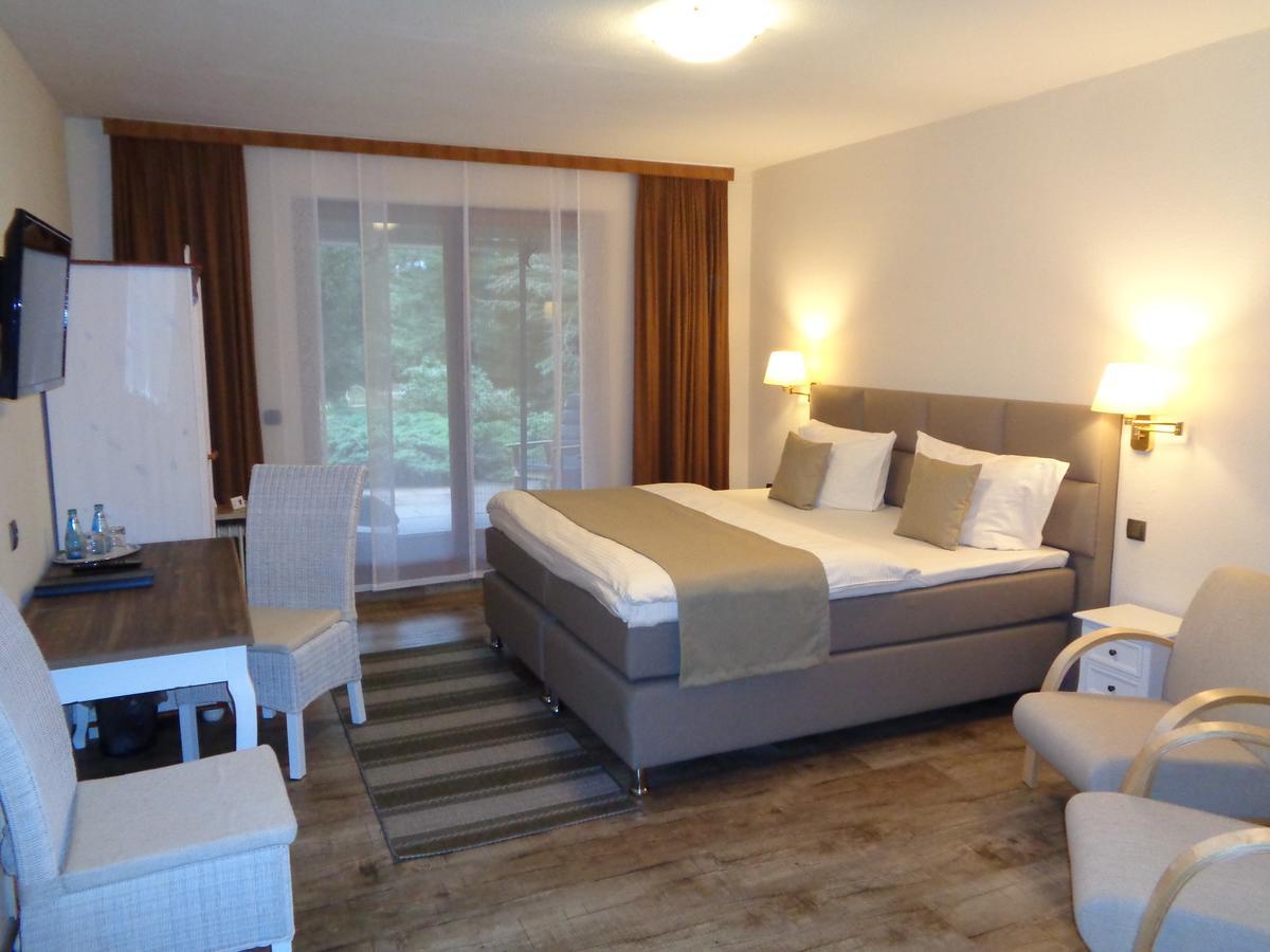 Hotel Garni Eichhornkobel Fassberg ภายนอก รูปภาพ