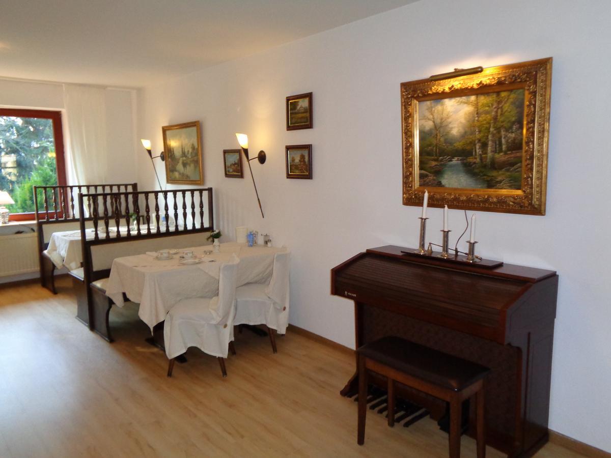 Hotel Garni Eichhornkobel Fassberg ภายนอก รูปภาพ